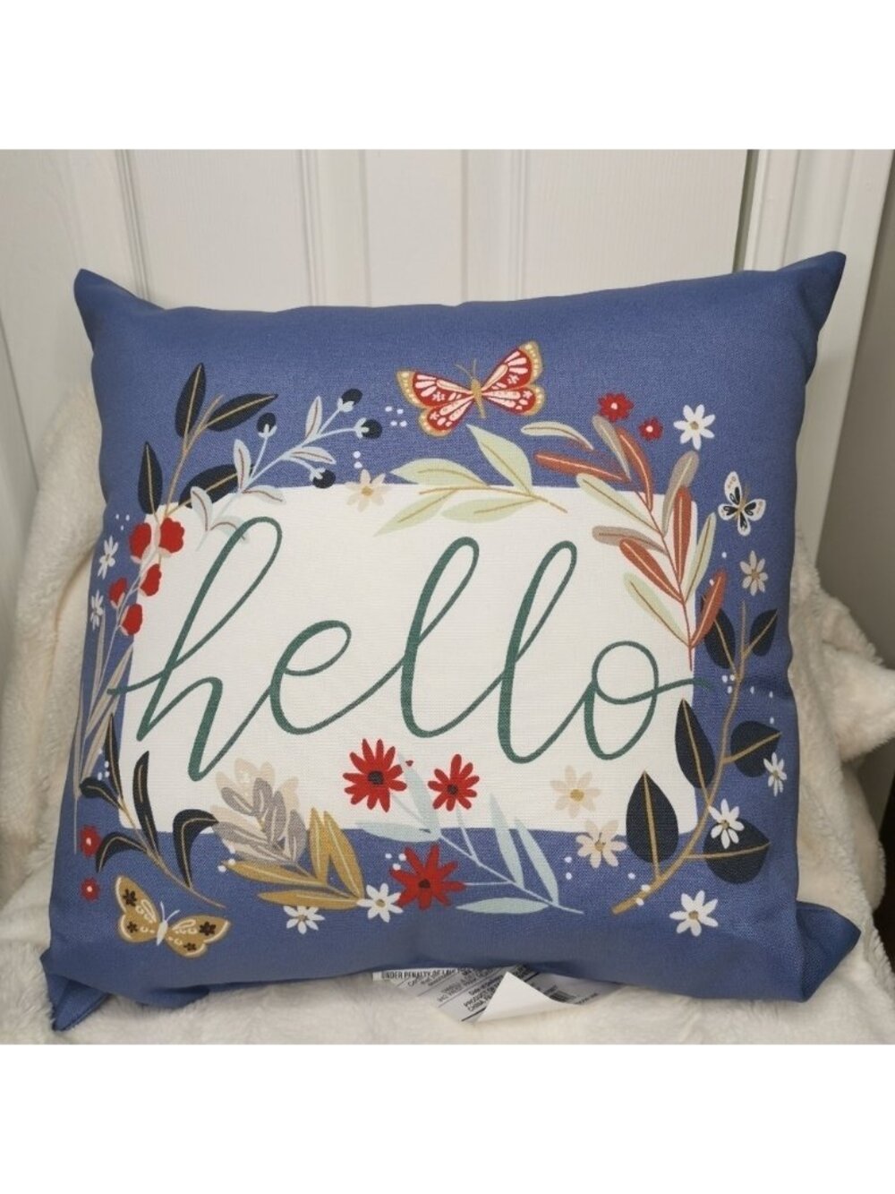 🌻2/$25🌻Hampton Bay Outdoor Decor Pillow ,  Floral Graphic‎